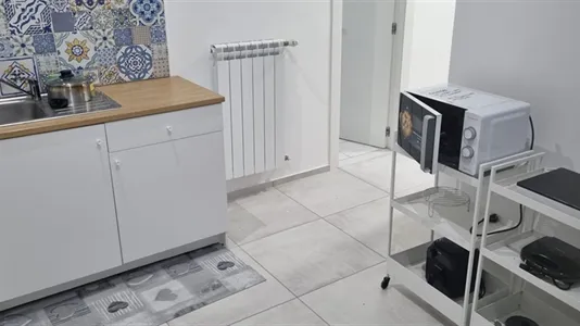 Rooms in Napoli Municipalità 4 - photo 8