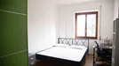 Room for rent, Roma Municipio IX – EUR, Rome, <span class="blurred street" onclick="ProcessAdRequest(15073459)"><span class="hint">See streetname</span>[xxxxxxxxxxxxx]</span>