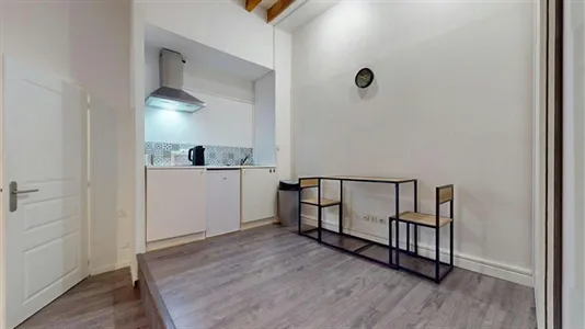 Rooms in Lyon - photo 6