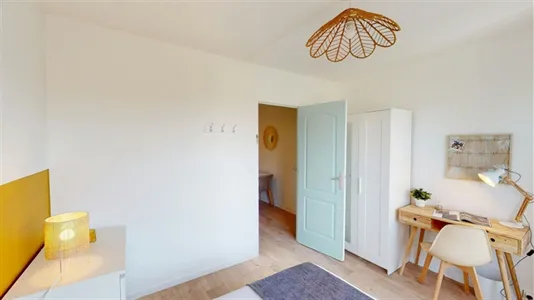 Rooms in Paris 15ème arrondissement - photo 2