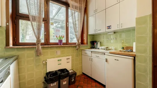 Rooms in Besnica - photo 10