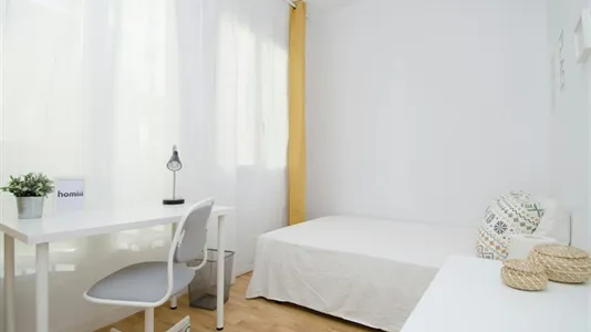 Rooms in Madrid Centro - photo 1