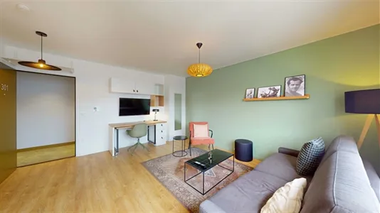 Apartments in L'Haÿ-les-Roses - photo 8