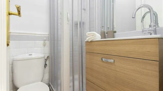 Rooms in Madrid Centro - photo 7