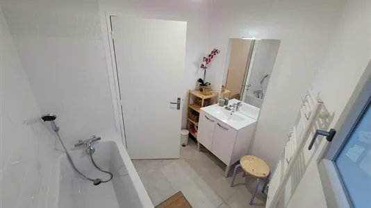 Houses in Angers - photo 10