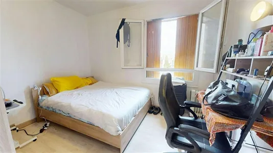 Rooms in Lyon - photo 4