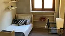 Room for rent, Milano Zona 5 - Vigentino, Chiaravalle, Gratosoglio, Milan, Via Leopoldo Sabbatini, Italy