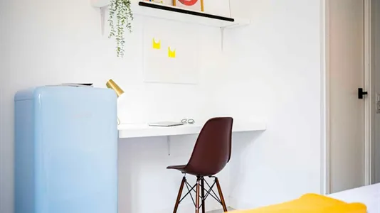 Rooms in Madrid Centro - photo 7