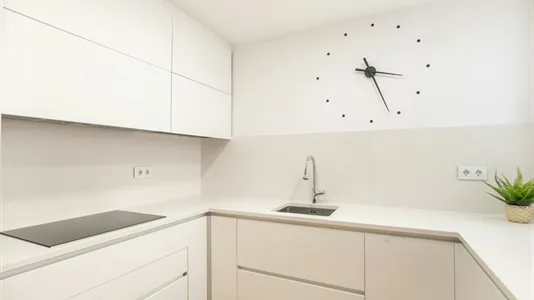 Apartments in Barcelona Eixample - photo 8