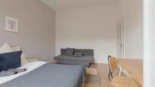 Rooms in Berlin Friedrichshain-Kreuzberg - photo 3