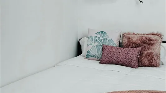 Rooms in Madrid Chamberí - photo 5