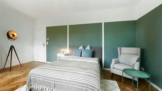 Rooms in Stuttgart-Ost - photo 2