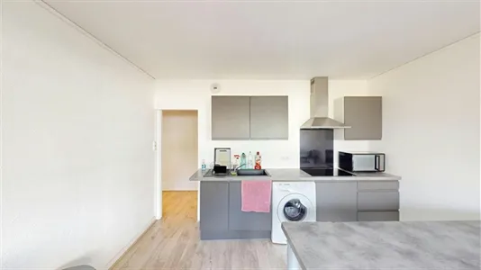 Rooms in Grenoble - photo 5