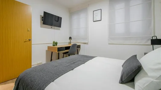 Rooms in Madrid Centro - photo 4