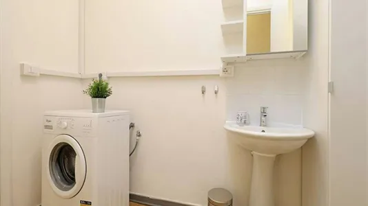 Rooms in Roma Municipio XIV – Monte Mario - photo 10