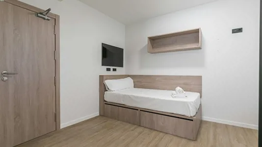Rooms in Getafe - photo 3