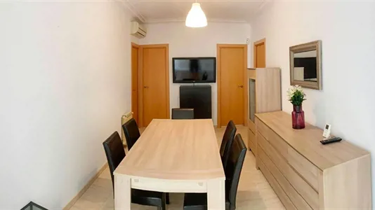 Rooms in Barcelona Ciutat Vella - photo 3