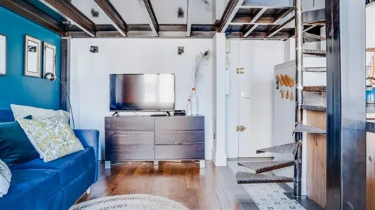 Apartments in Lyon - photo 7