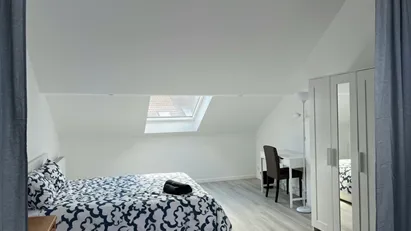 Room for rent in Charleroi, Henegouwen