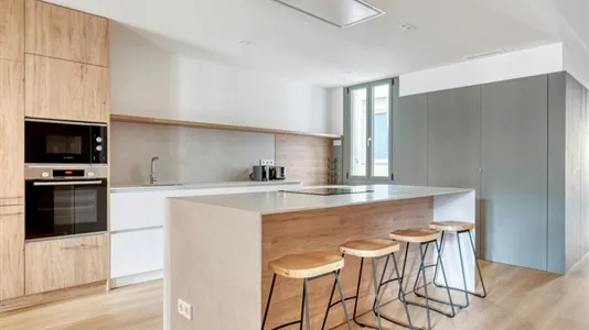 Apartments in Barcelona Eixample - photo 8