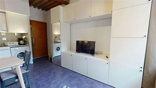 Apartments in Lyon - photo 2