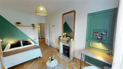 Room for rent in Paris 10ème arrondissement, Paris
