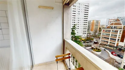 Room for rent in Nanterre, Île-de-France