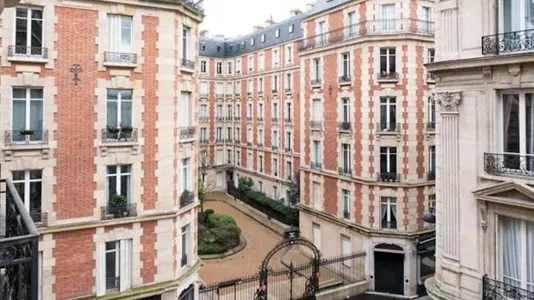 Rooms in Paris 16éme arrondissement (North) - photo 3