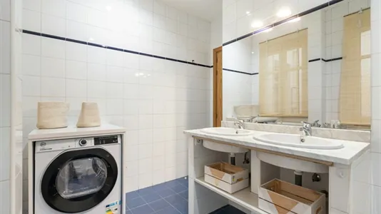 Rooms in Madrid Chamberí - photo 7