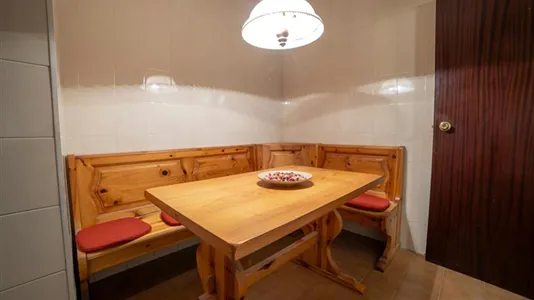 Rooms in Barcelona Sants-Montjuïc - photo 10