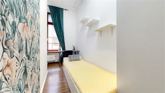 Rooms in Wrocław - photo 1