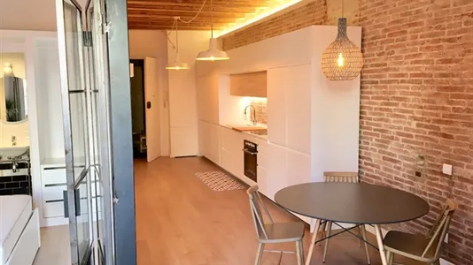 Apartments in Barcelona Ciutat Vella - photo 9