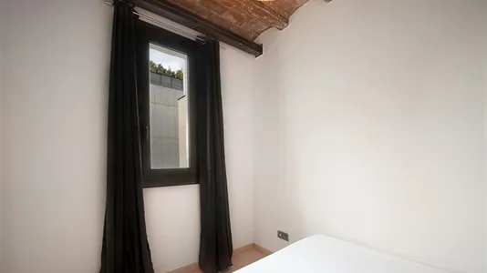 Apartments in Barcelona Ciutat Vella - photo 6