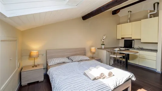 Apartments in Milano Zona 8 - Fiera, Gallaratese, Quarto Oggiaro - photo 6