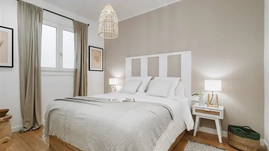 Rooms in Barcelona Eixample - photo 1