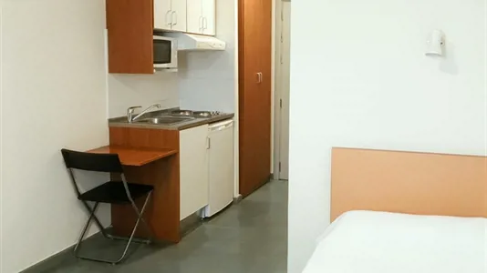 Apartments in Utrera - photo 2