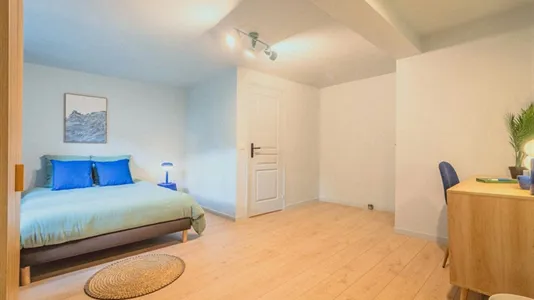 Rooms in Bobigny - photo 3