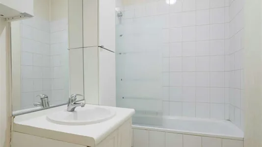 Rooms in Lyon - photo 8