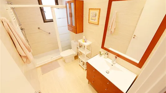 Rooms in Bilbao - photo 6