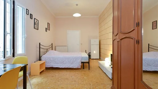 Rooms in Roma Municipio I – Centro Storico - photo 3