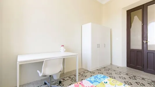 Rooms in Granada - photo 4