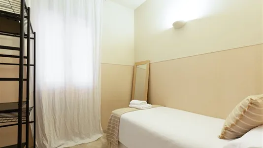 Apartments in Barcelona Ciutat Vella - photo 10