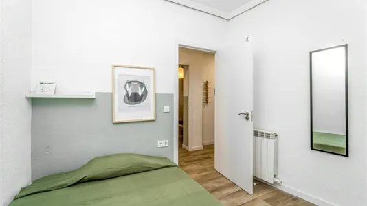 Rooms in Valladolid - photo 3