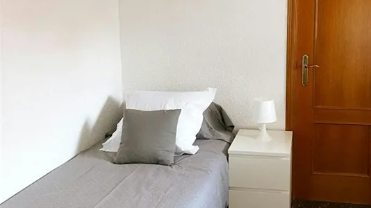 Rooms in Valencia L'Eixample - photo 1