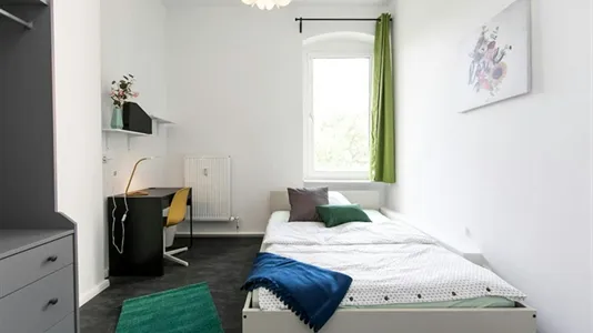Rooms in Berlin Charlottenburg-Wilmersdorf - photo 1
