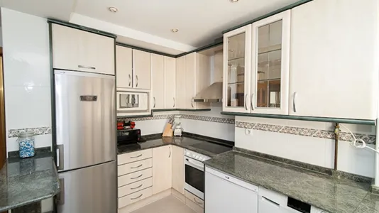 Rooms in Madrid Chamberí - photo 8