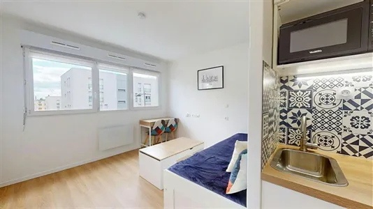 Apartments in Lyon - photo 1