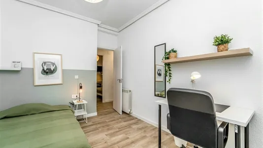 Rooms in Valladolid - photo 2