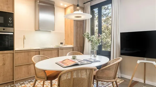 Apartments in Barcelona Eixample - photo 5
