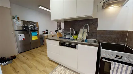 Rooms in Lyon - photo 7